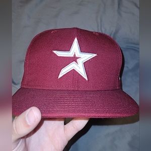 Marron fitted new era astros hat